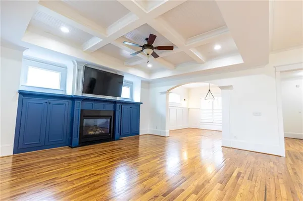 $5,200 | 2288 Oakview Road Northeast, Atlanta, GA 30317