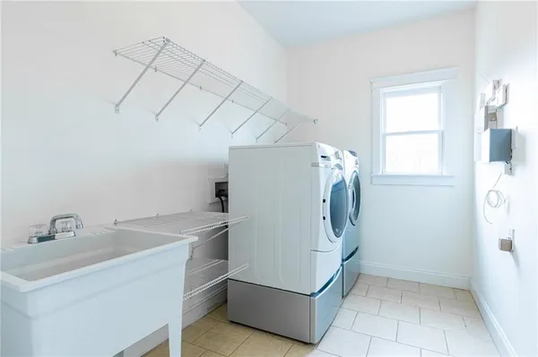 $5,200 | 2288 Oakview Road Northeast, Atlanta, GA 30317