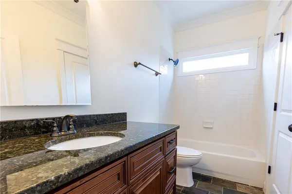 $5,200 | 2288 Oakview Road Northeast, Atlanta, GA 30317