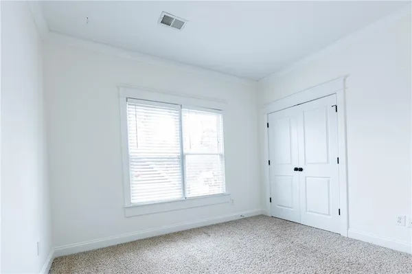 $5,200 | 2288 Oakview Road Northeast, Atlanta, GA 30317