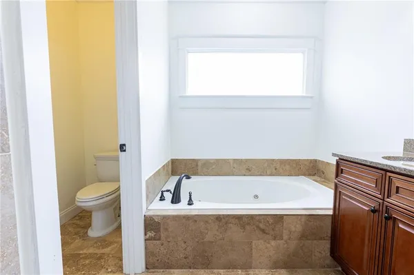 $5,200 | 2288 Oakview Road Northeast, Atlanta, GA 30317