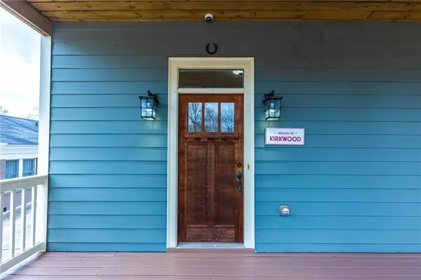 $5,200 | 2288 Oakview Road Northeast, Atlanta, GA 30317