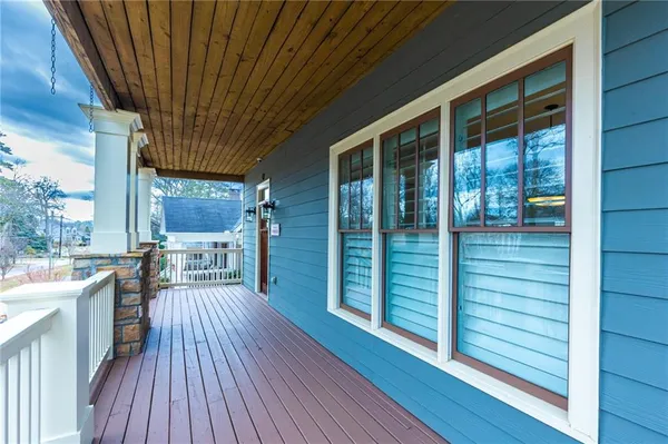 $5,200 | 2288 Oakview Road Northeast, Atlanta, GA 30317