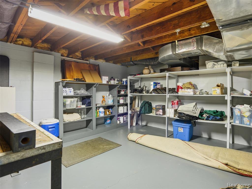 5556 Ormond Road White Lake, MI 48383 - Photo 40 of 49