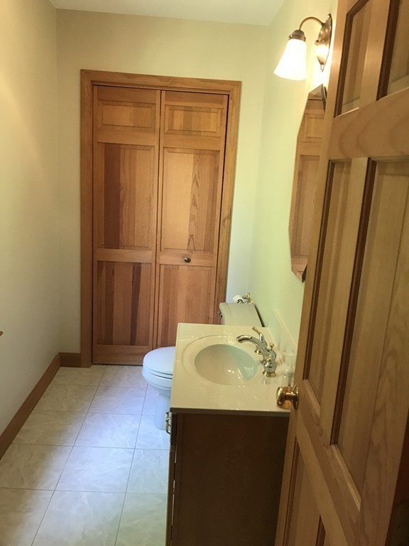 21 Parsonage Hill Road Haverhill, MA 01832 - Photo 15 of 27 Gallery Image 15