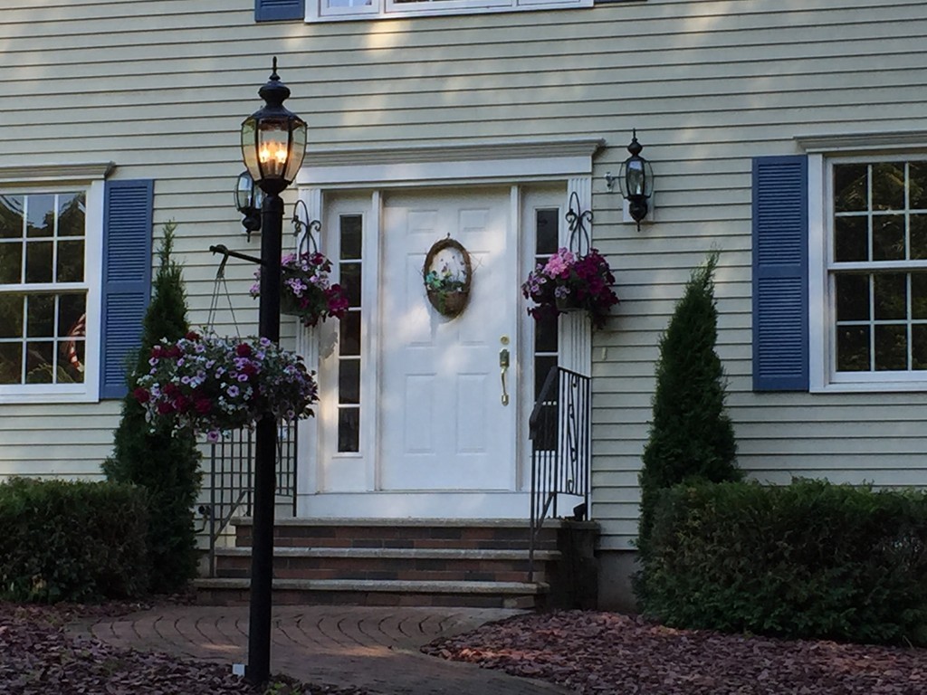 21 Parsonage Hill Road Haverhill, MA 01832 - Photo 3 of 27 Gallery Image 3