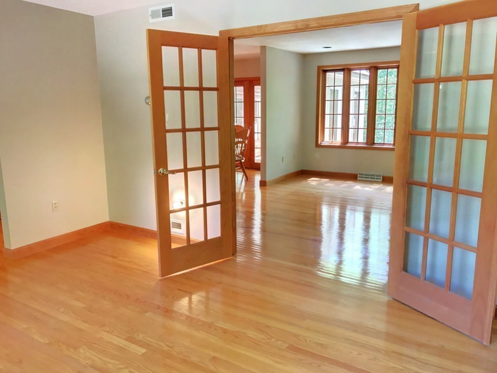 21 Parsonage Hill Road Haverhill, MA 01832 - Photo 8 of 27 Gallery Image 8