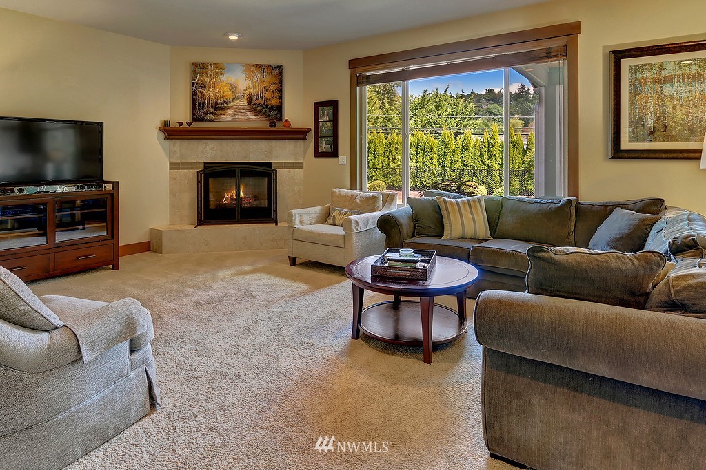 14712 99th Place Northeast Bothell, WA 98011 - Photo 2 of 24 Gallery Image 2