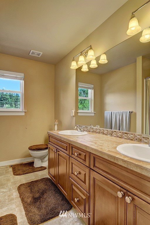 14712 99th Place Northeast Bothell, WA 98011 - Photo 20 of 24 Gallery Image 20