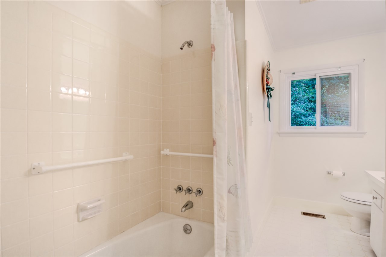 4505 Connell Drive Raleigh, NC 27612 - Photo 24 of 30 Photo 24