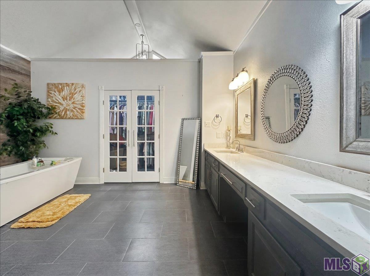 5341 Riverbend Boulevard Baton Rouge, LA 70820 - Photo 15 of 30 Gallery Image 15