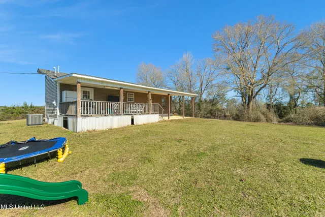 $130,000 | 39 County Road 279, Bay Springs, MS 39422