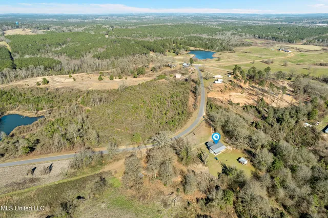 $130,000 | 39 County Road 279, Bay Springs, MS 39422
