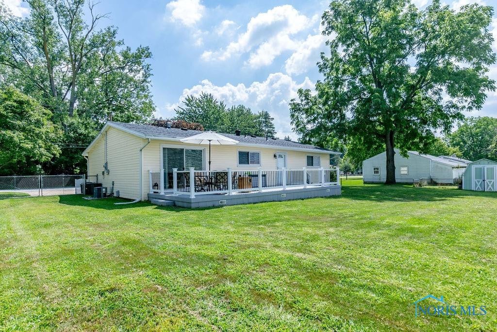 2737 Moffat Road Toledo, OH 43615 - Photo 3 of 25 Gallery Image 3