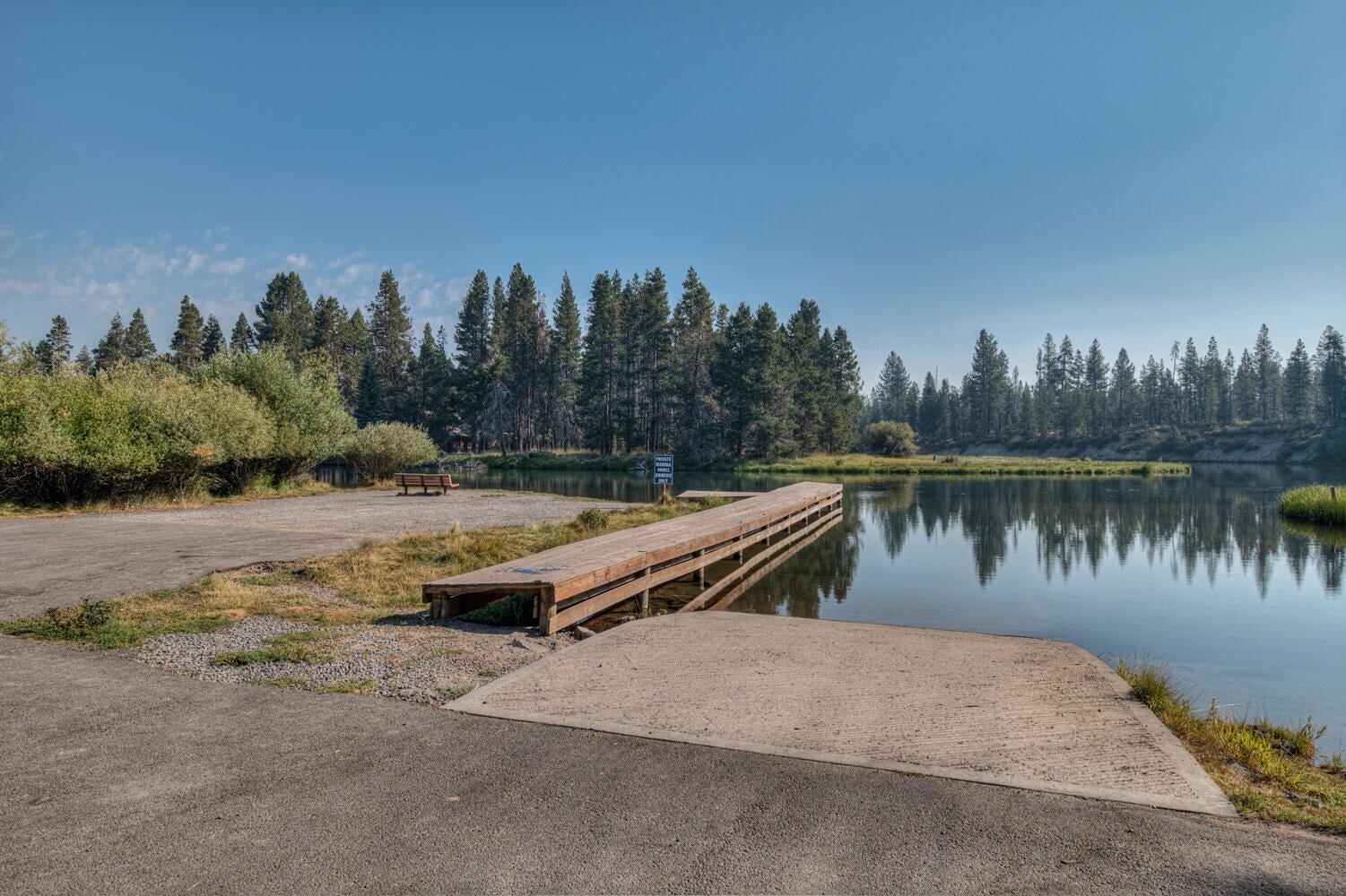 55762 Snow Goose Road Bend, OR 97707 - Photo 34 of 35 Marina