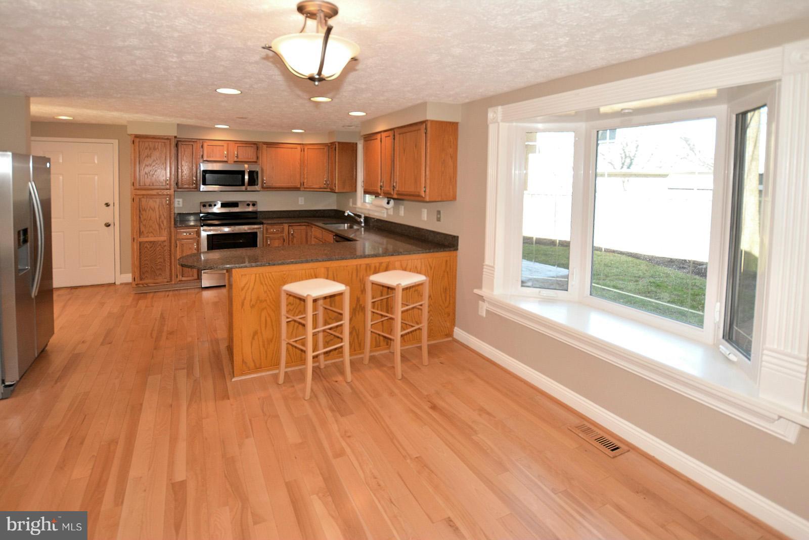 4203 Waller Road Fairfax, VA 22032 - Photo 6 of 27 Kitchen