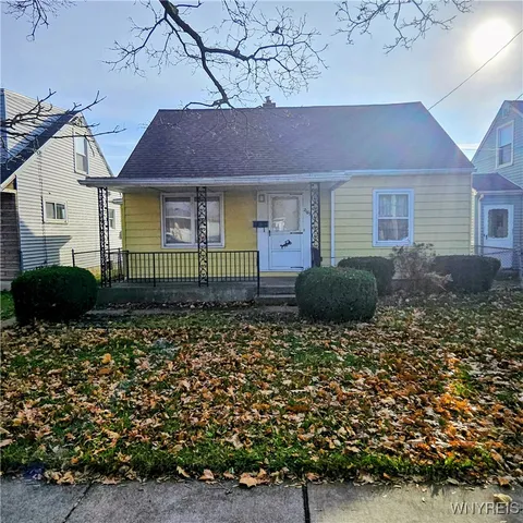 $130,000 | 2189 Seneca Avenue, Niagara Falls, NY 14305