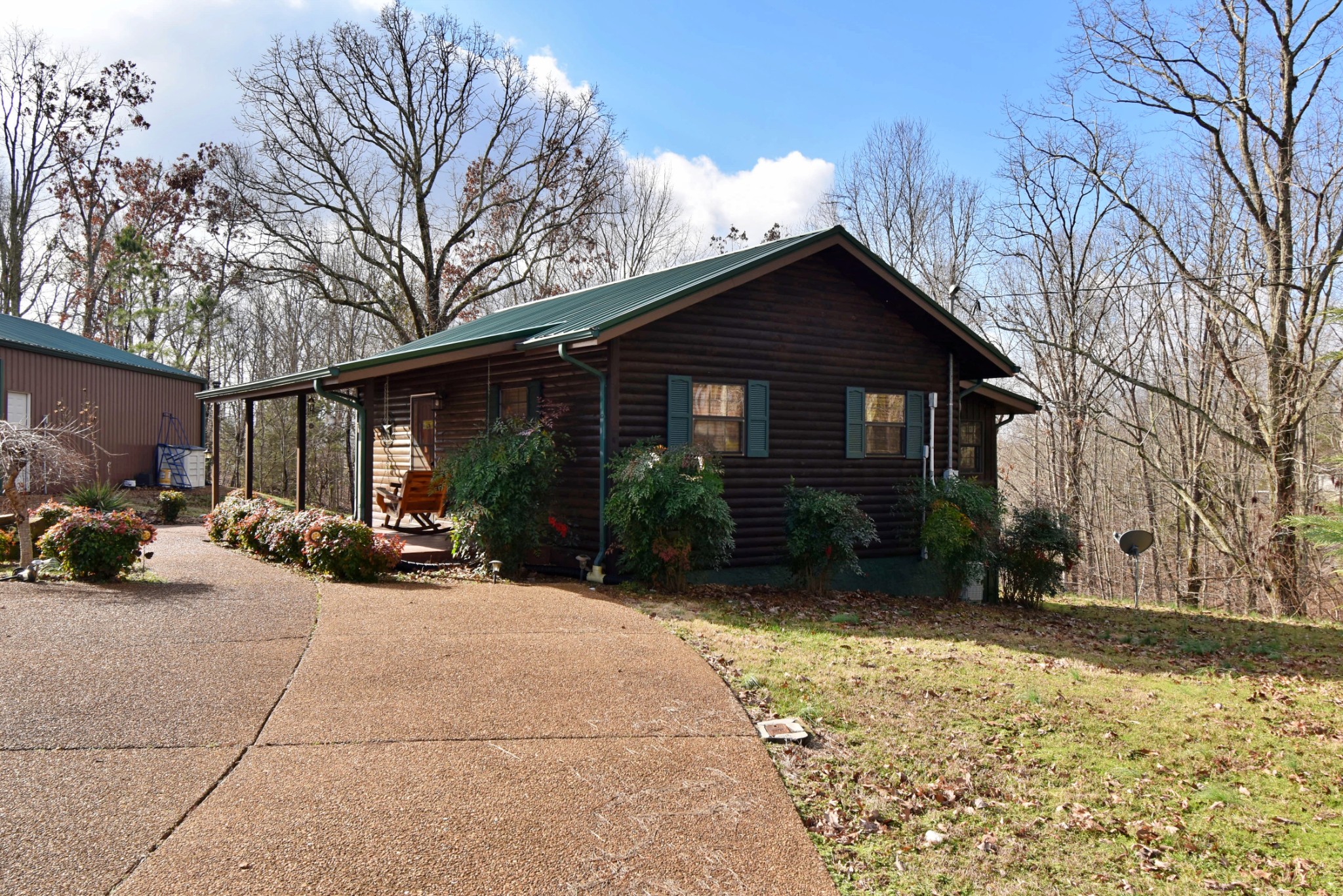 441 Fire Tower Road Linden, TN 37096 - Photo 3 of 26 Gallery Image 3