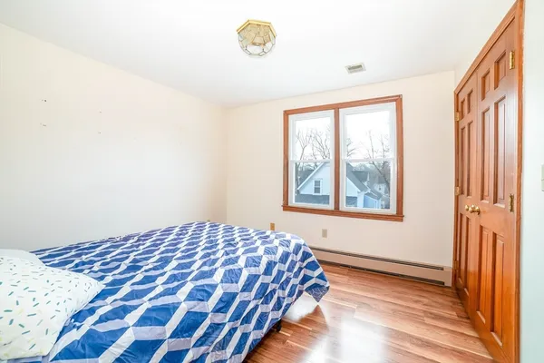 $3,000 | 8 Minthorne Street, Worcester, MA 01603