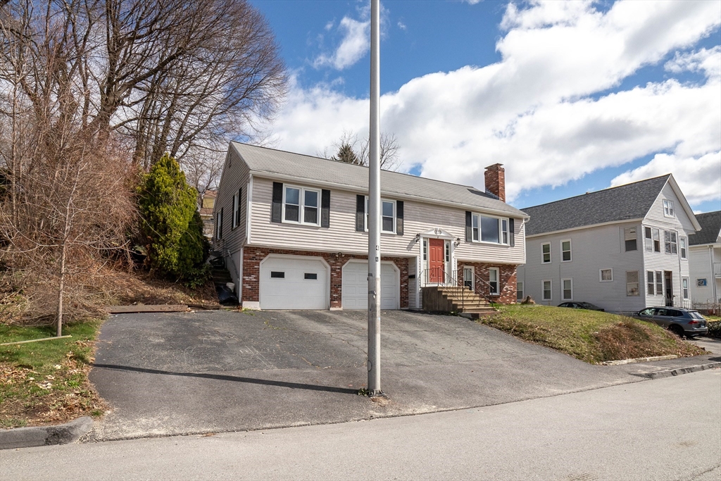 8 Minthorne Street Worcester, MA 01603 - Photo 5 of 30