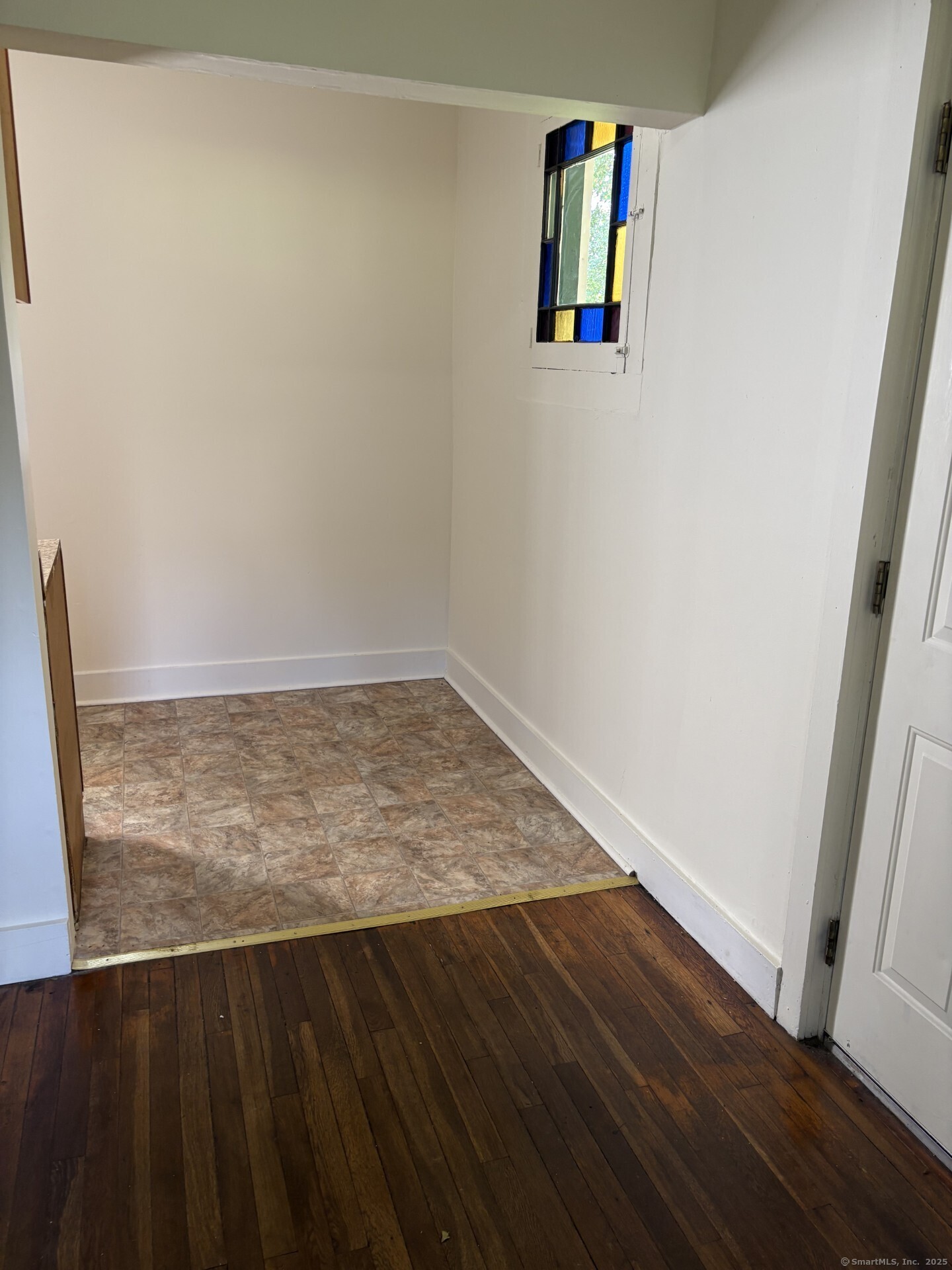 22 Dr Aaron B Samuels Boulevard, Unit 2 Danbury, CT 06810 - Photo 7 of 10 a view of a closet