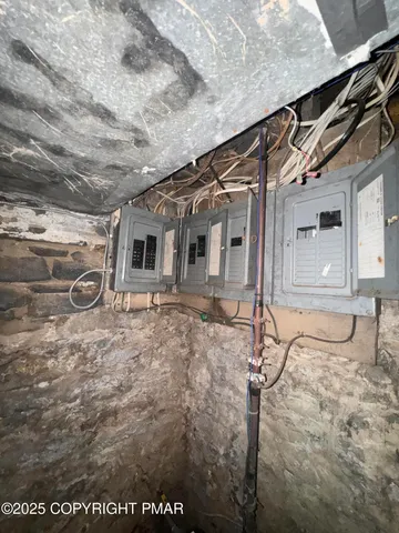 $274,900 | 627 Carey Avenue, Wilkes Barre, PA 18702