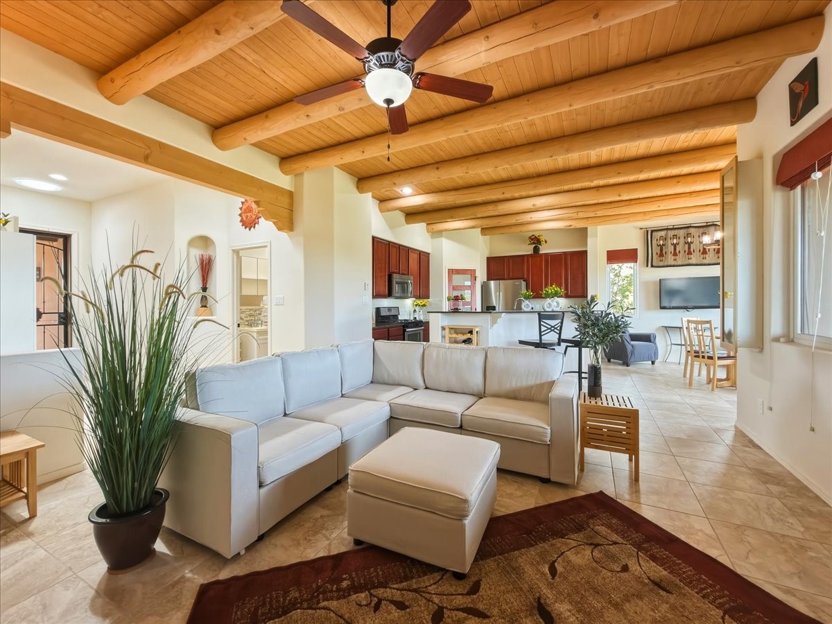 12 Via Optima Santa Fe, NM 87507 - Photo 17 of 60