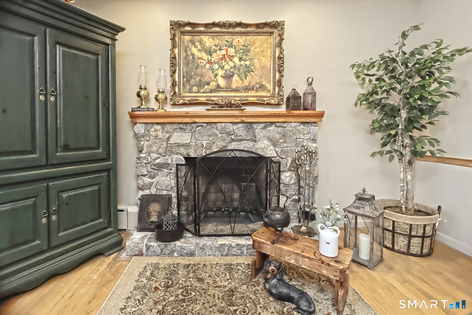 6 Mt Pleasant Road West Haven, CT 06516 - Photo 5 of 40 a living room with furniture and a fireplace