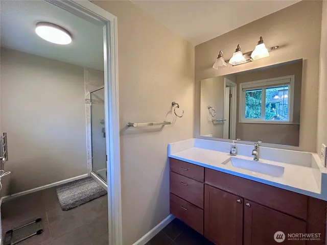 $4,950 | 4529 192nd Avenue Southeast, Issaquah, WA 98027