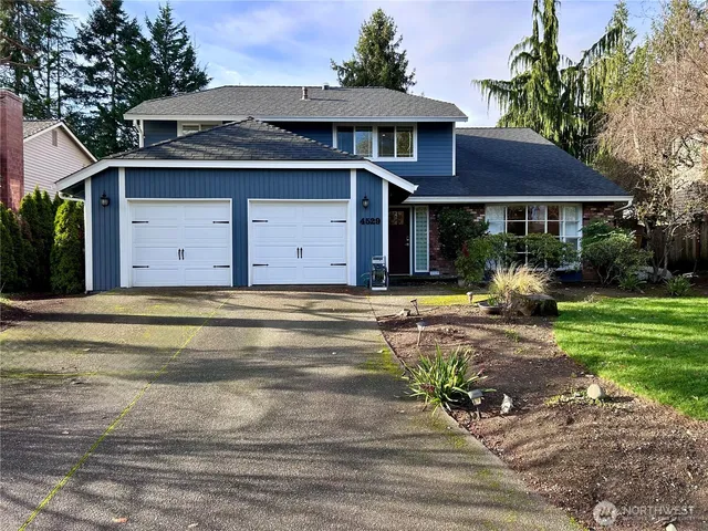 $4,950 | 4529 192nd Avenue Southeast, Issaquah, WA 98027
