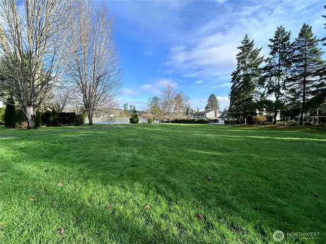 $4,950 | 4529 192nd Avenue Southeast, Issaquah, WA 98027