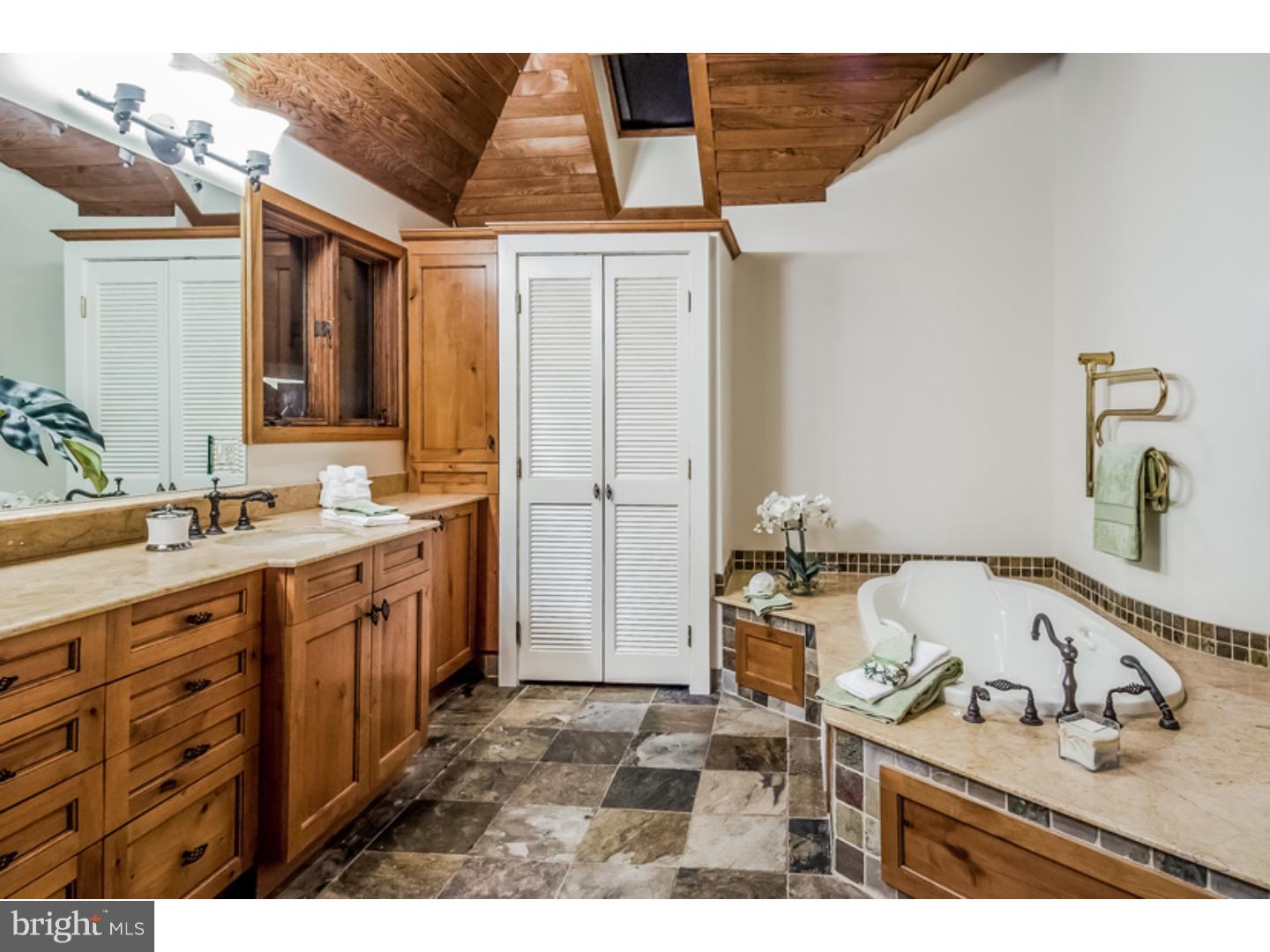 449 Righters Mill Road Penn Valley, PA 19072 - Photo 14 of 25 Master Bathroom