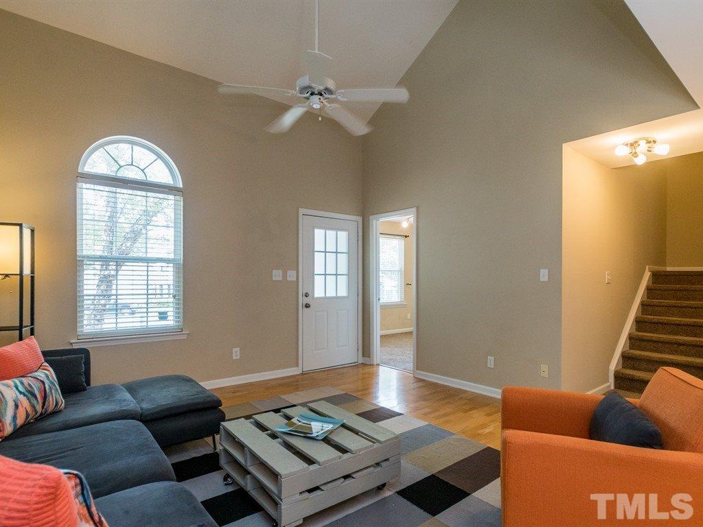 20 Wiltshire Place Durham, NC 27713 - Photo 5 of 24