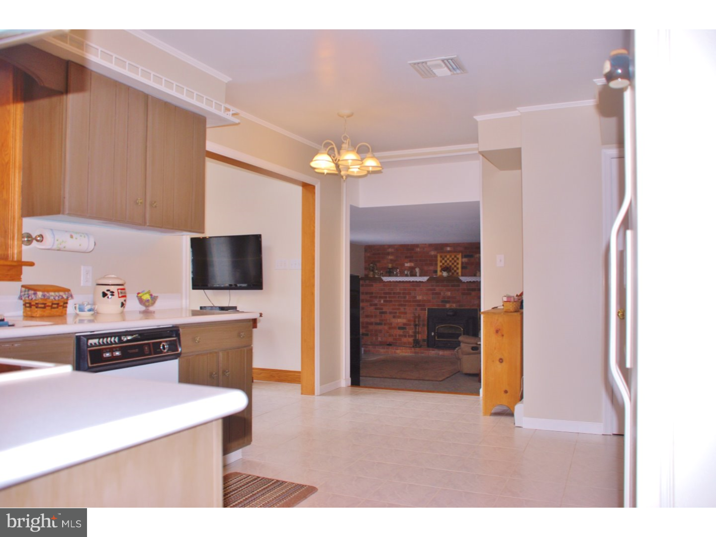 2150 Trolley Bridge Road Quakertown, PA 18951 - Photo 7 of 23 Kitchen