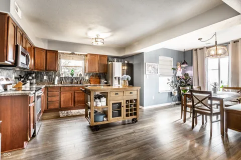 $287,500 | 4651 Angelica Drive, Indianapolis, IN 46237