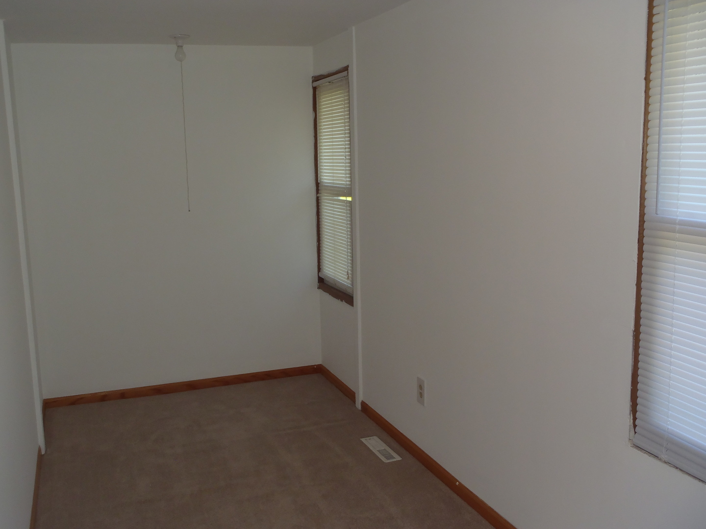 608 East Harrison Street Ransom, IL 60470 - Photo 8 of 13