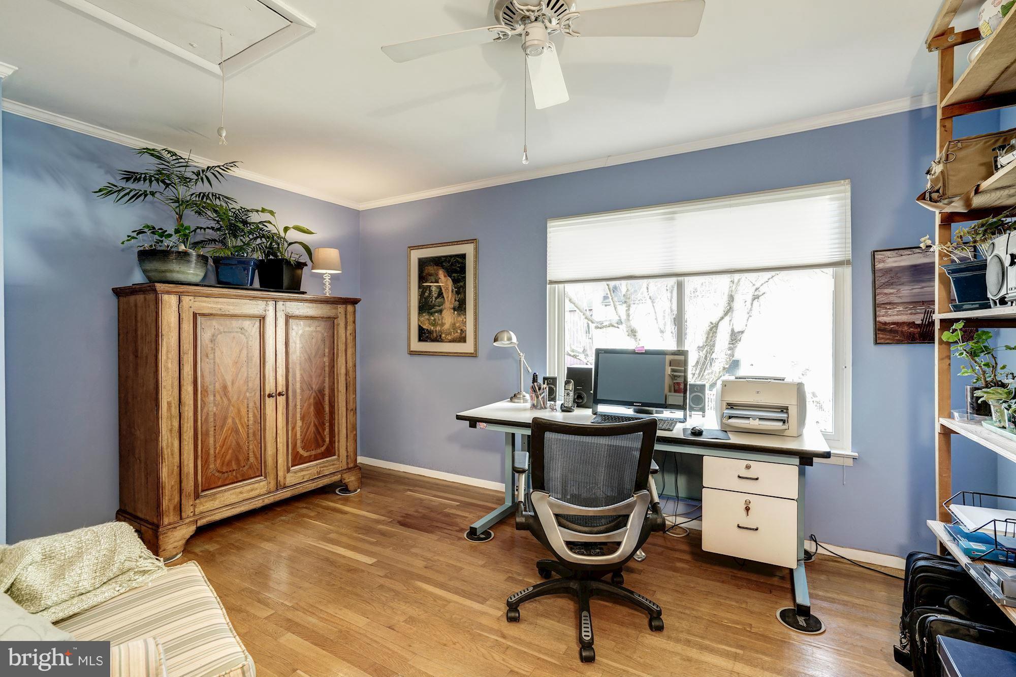 1416 Green Run Lane Reston, VA 20190 - Photo 18 of 29 a workspace with furniture and a window