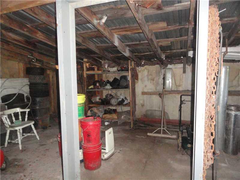 783 Norway Road Harrison, ME 04040 - Photo 13 of 14 Garage.