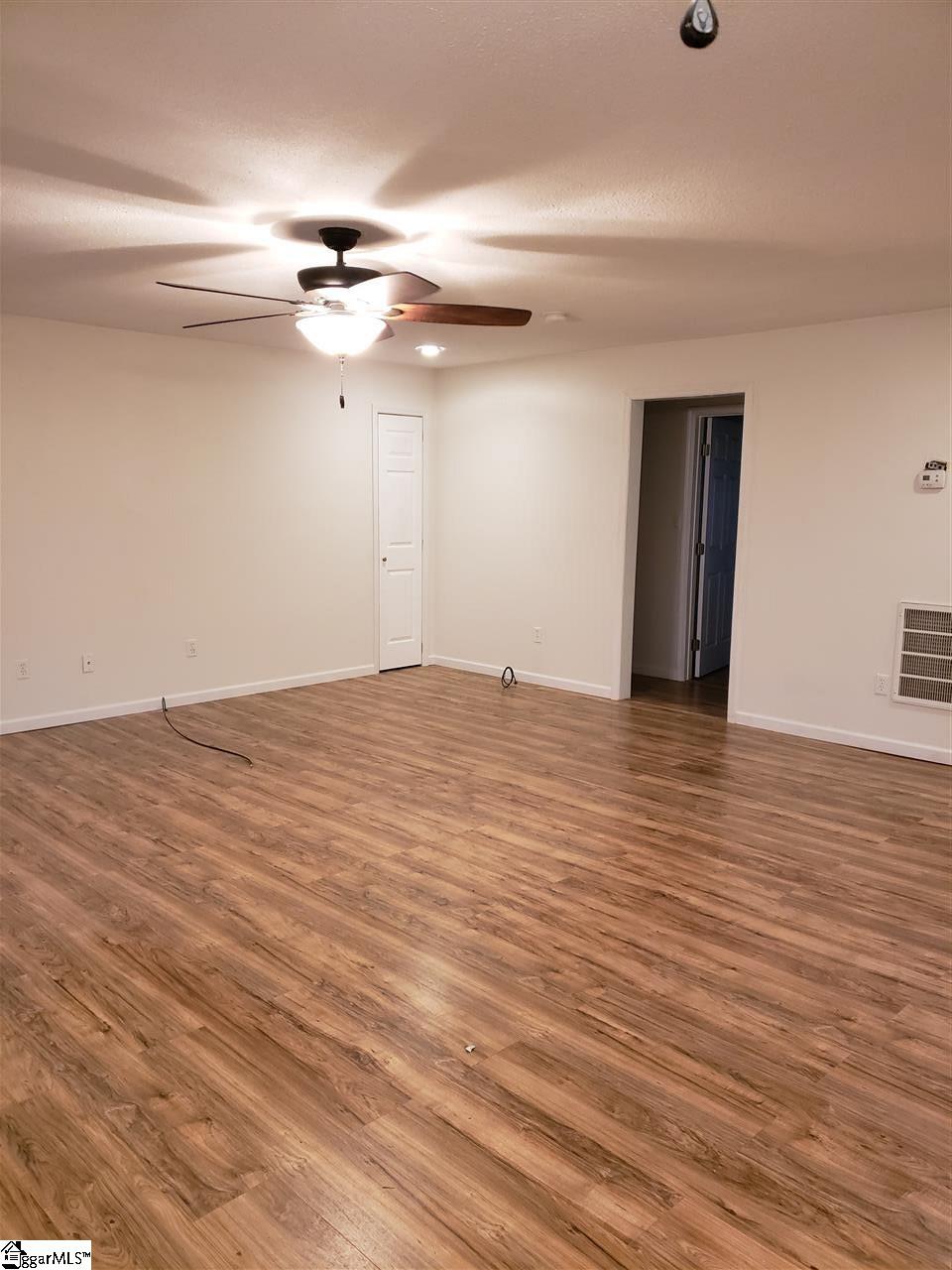 490 Fews Bridge Road Taylors, SC 29687 - Photo 9 of 17