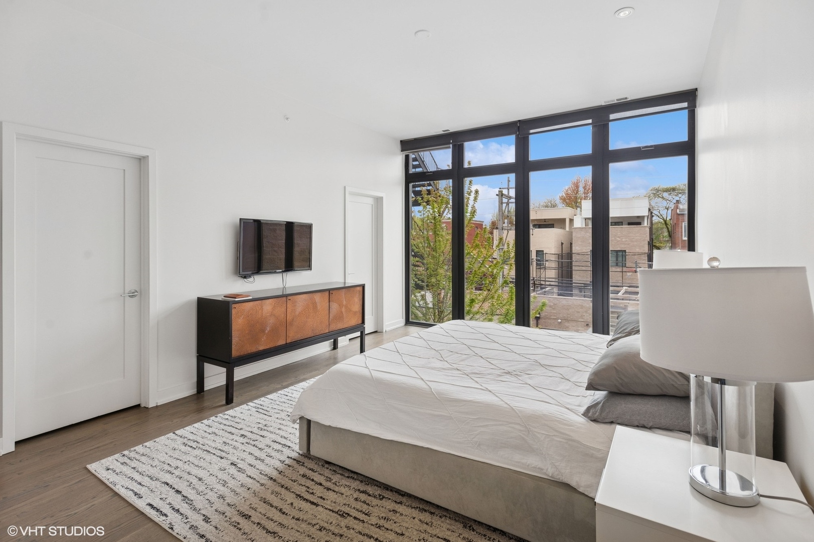 1908 North Halsted Street Chicago, IL 60614 - Photo 15 of 56