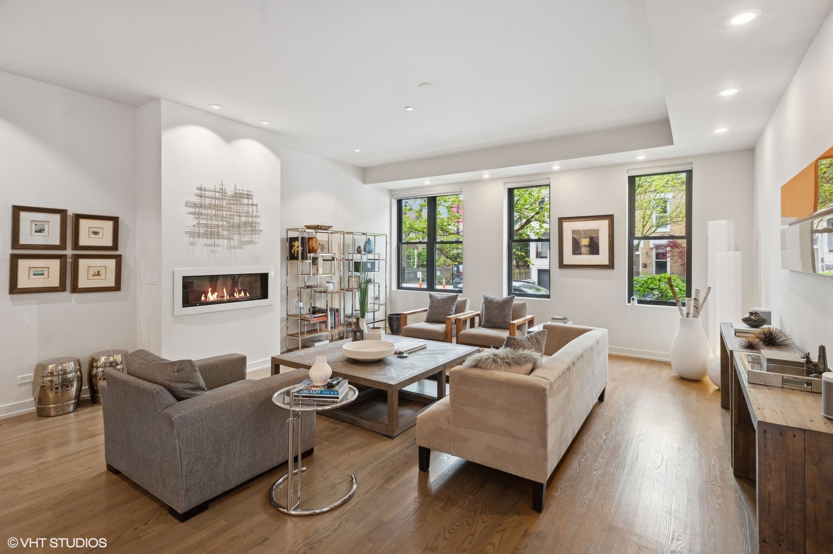 1908 North Halsted Street Chicago, IL 60614 - Photo 2 of 56