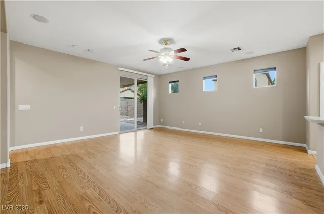 $2,100 | 10631 Sweet Lilly Court, Las Vegas, NV 89141