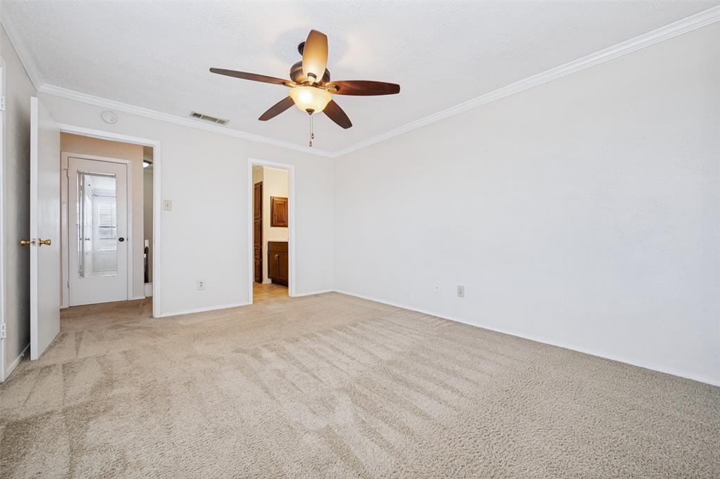 4264 Madera Road, Unit 2 Irving, TX 75038 - Photo 17 of 25