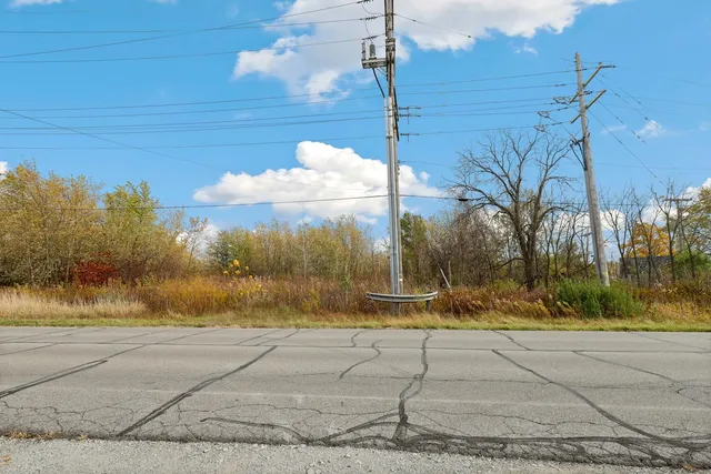 a view of a basketball court