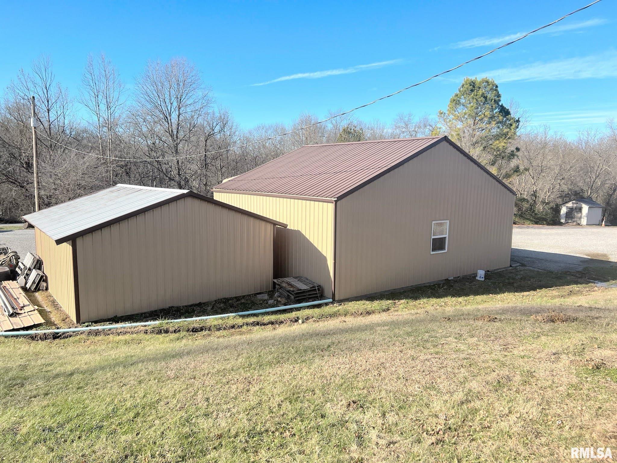 2250 Spanish Bluff Road Anna, IL 62906 - Photo 5 of 9 Gallery Image 5