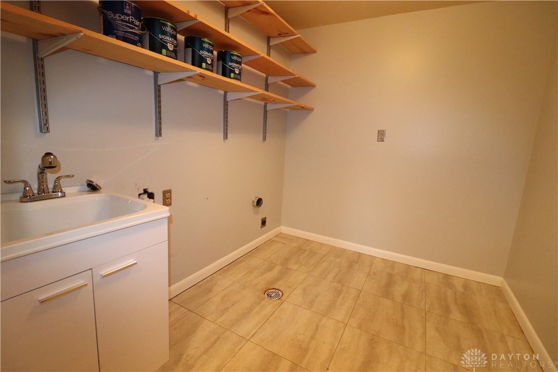 5574 Overbrooke Road Kettering, OH 45440 - Photo 10 of 28 Gallery Image 10