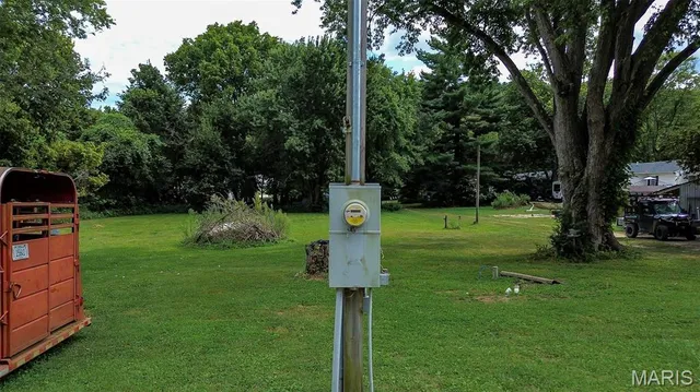 $25,900 | 305 West Walnut Street, Kampsville, IL 62053