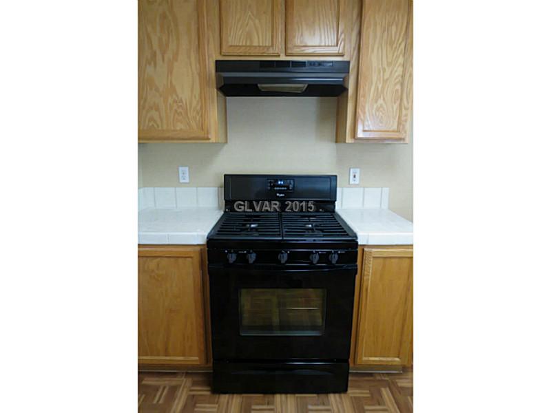 10134 Rice Paper Street Las Vegas, NV 89183 - Photo 5 of 35 Property Photo. New Gas Range