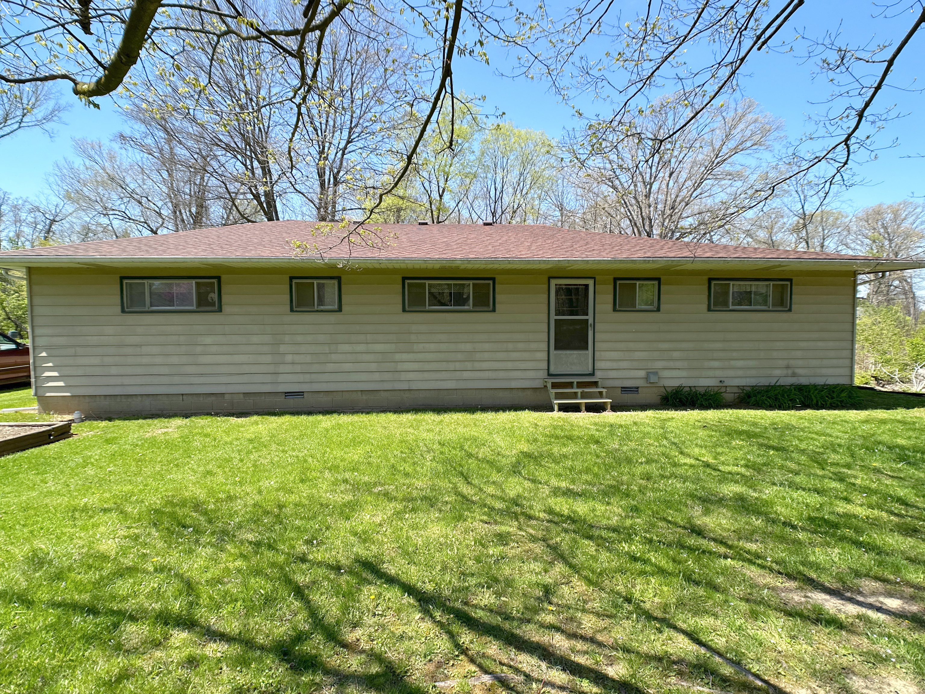 860 South Country Club Road New Castle, IN 47362 - Photo 29 of 30 Gallery Image 29