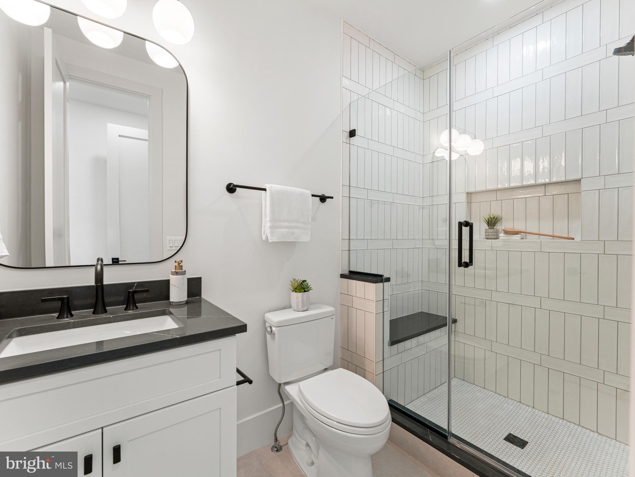 406 Dove Circle Southwest Vienna, VA 22180 - Photo 28 of 47